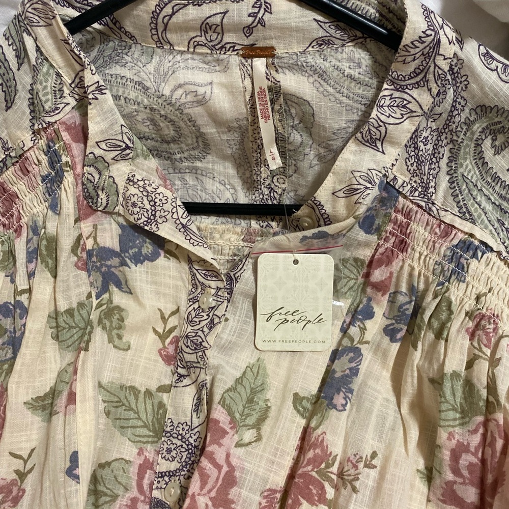 Free People Maraya Floral-Print Puff-Sleeve Blouse in Mauve. Size L - Picture 7 of 7